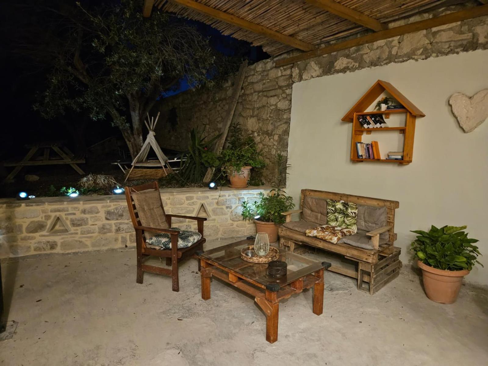 Papas Apartments Moirai Екстер'єр фото